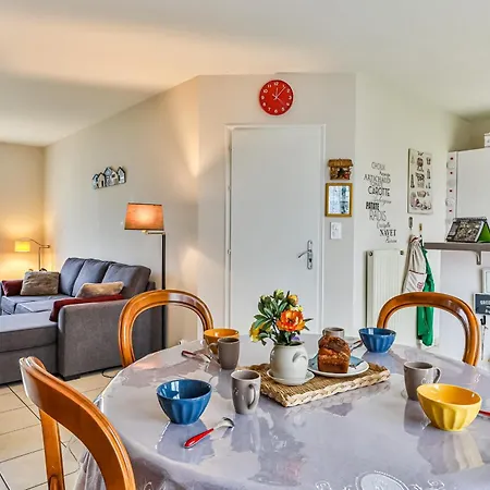 Holiday home Les Pinsons - Jardin - Parking - Wifi