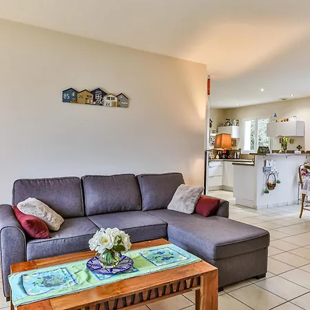 Holiday home Les Pinsons - Jardin - Parking - Wifi *