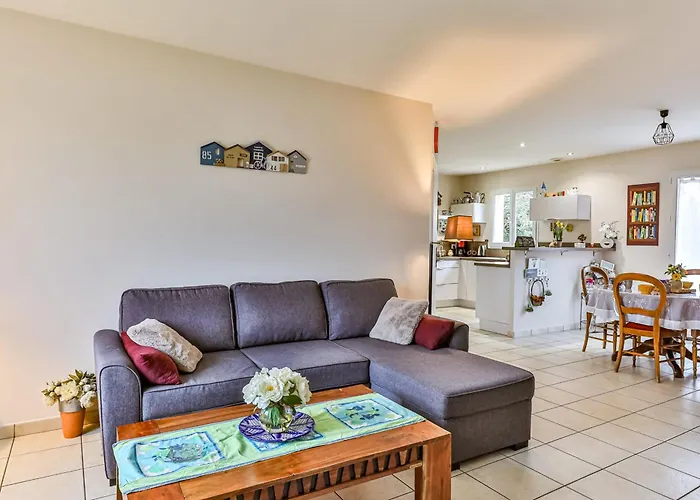 Prázdninový dům Les Pinsons - Jardin - Parking - Wifi *